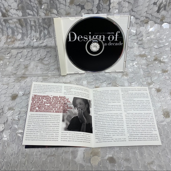 Janet Jackson - Design of a Decade: 1986–1996 - Picture 10 of 13